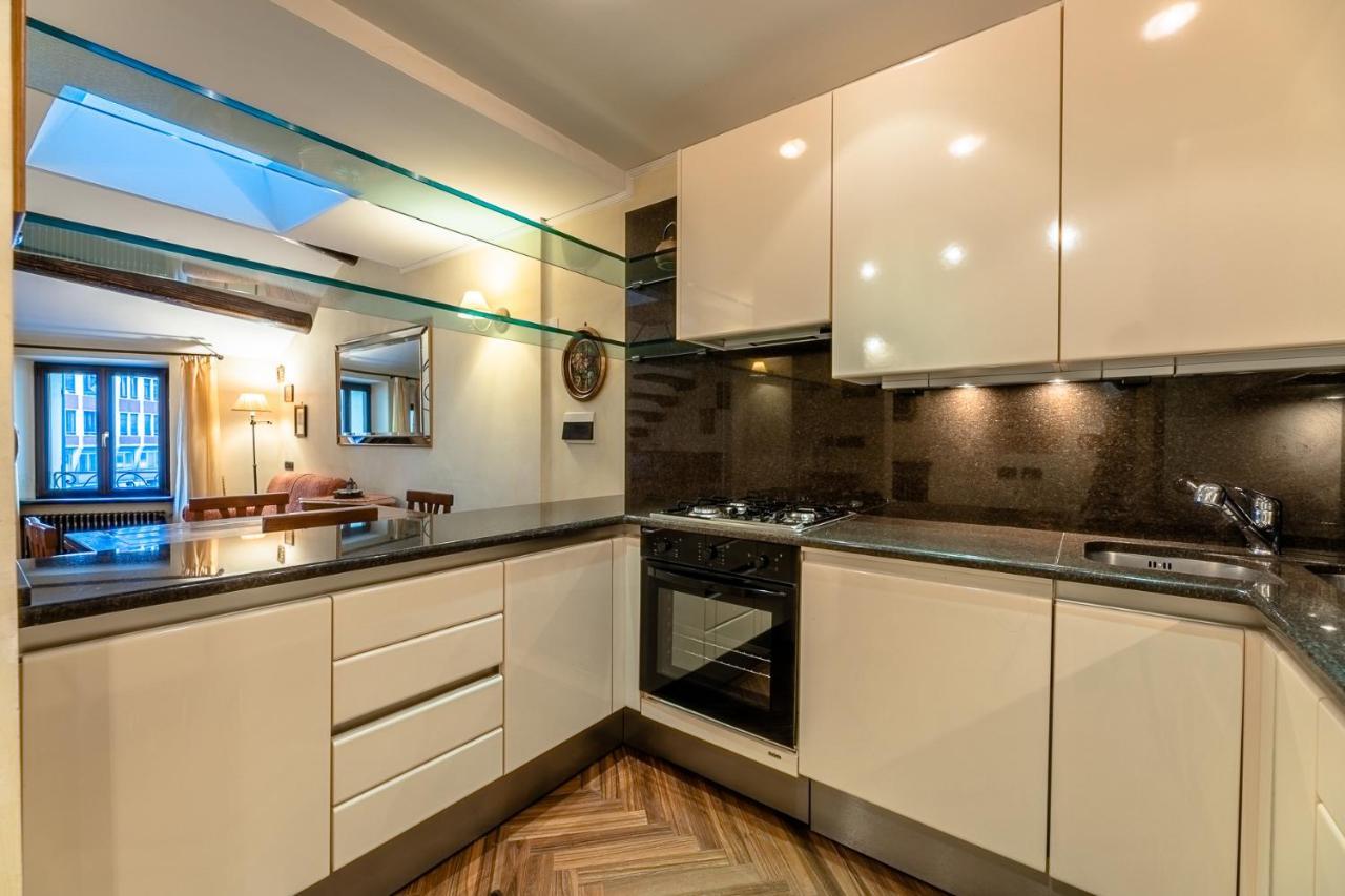 Dimora Lucrezia Appartement Savona Buitenkant foto