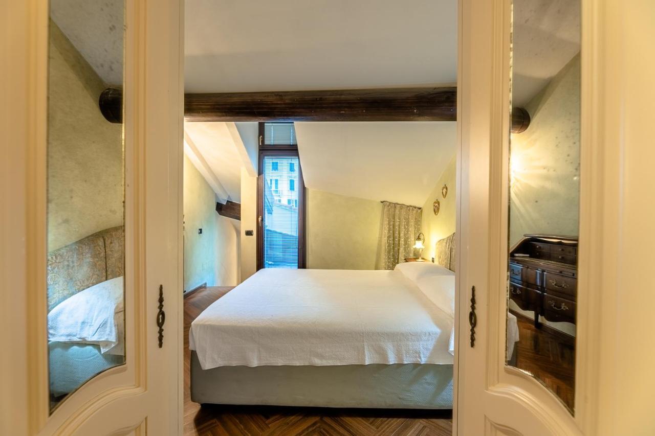 Dimora Lucrezia Appartement Savona Buitenkant foto